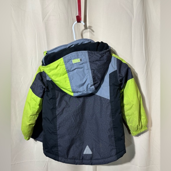 Boys Super Warm Winter Jacket - Picture 10 of 11